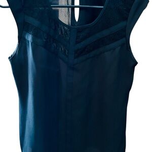Candies lace Black Sleeveless Top w/keyhole back